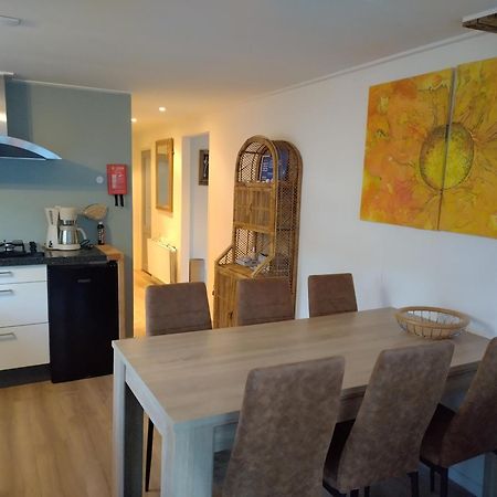 Wulft 47 Zonnig Gezellig 6P Chalet Met Zwembad In Bosrijke Omgeving Op Familie Camping De Vossenburcht IJhorst Bagian luar foto